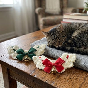  Collier de Noël pour chat avec nœud et clochette – vert et rouge